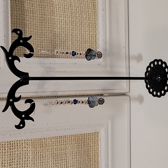 MrsBeezBoutique Jewelry - Handmade Earrings